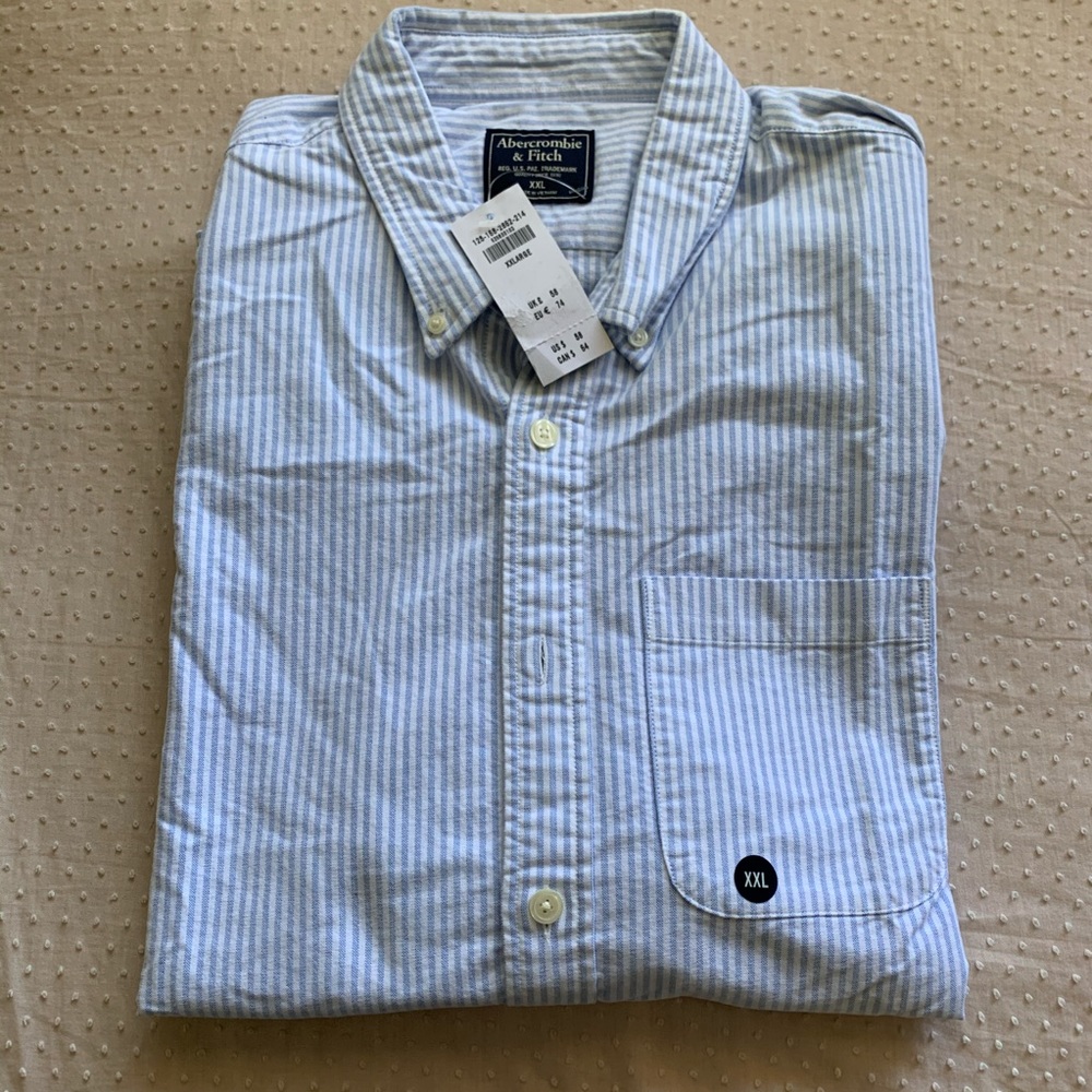 NWT Abercrombie and Fitch Men’s Button Up
